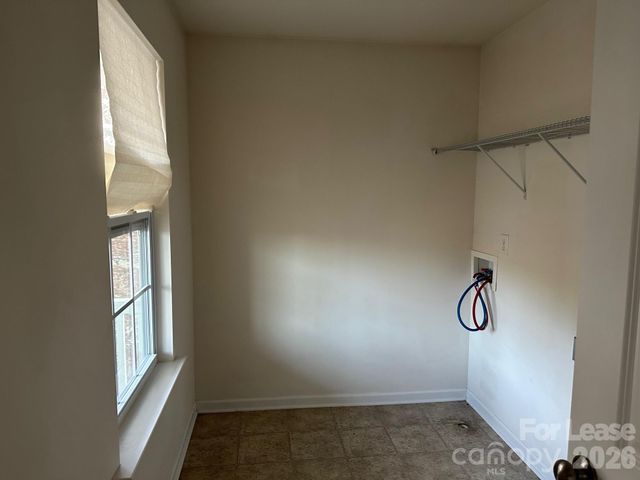 3317 Mortemer Lane, Charlotte, NC 28262