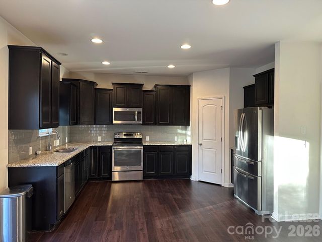 3317 Mortemer Lane, Charlotte, NC 28262