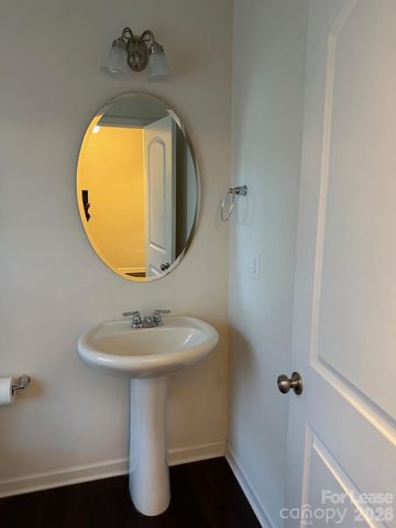 3317 Mortemer Lane, Charlotte, NC 28262