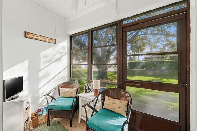 900 AVENUE Z SE C2, Winter Haven, FL 33880