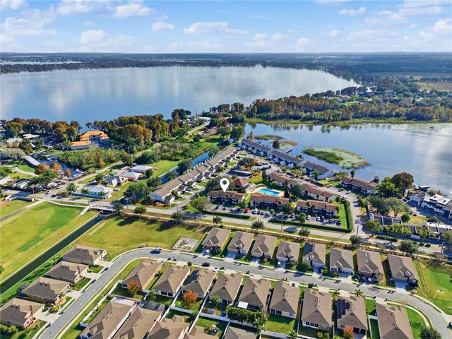 900 AVENUE Z SE C2, Winter Haven, FL 33880