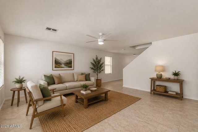 3216 W MOLLY Lane, Phoenix, AZ 85083