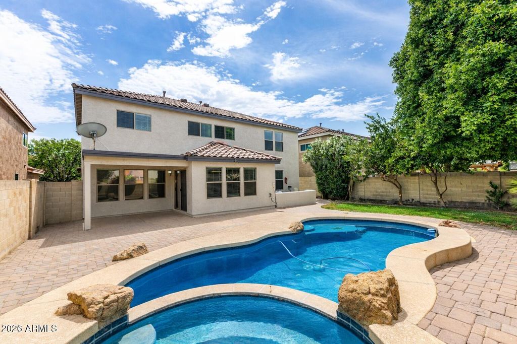 3216 W MOLLY Lane, Phoenix, AZ 85083 — photo 2