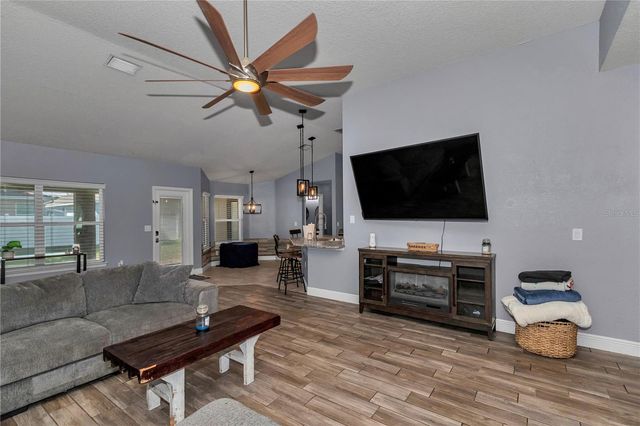 4607 SE 27TH STREET, Ocala, FL 34480