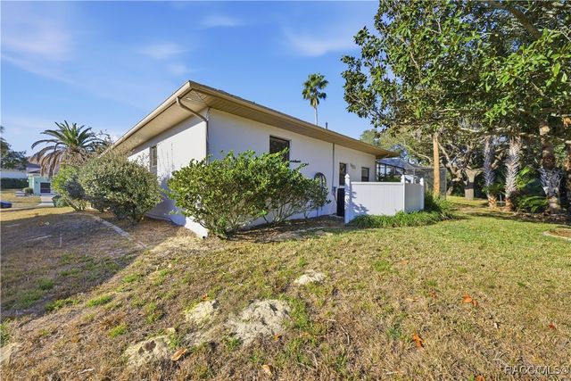 5381 W Heather Ridge Path, Lecanto, FL 34461