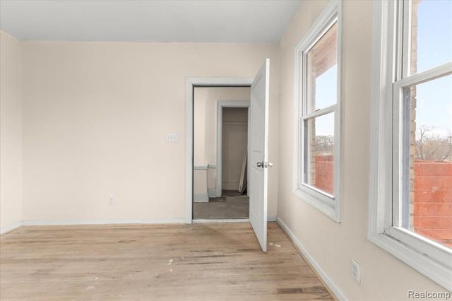 9662 Broadstreet Avenue, Detroit, MI 48204