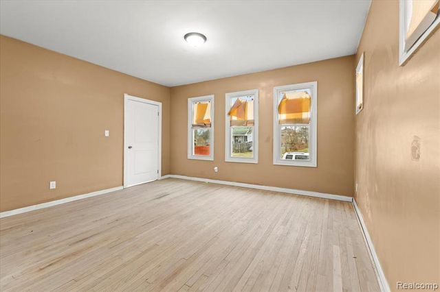 9662 Broadstreet Avenue, Detroit, MI 48204