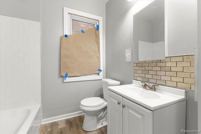 9662 Broadstreet Avenue, Detroit, MI 48204