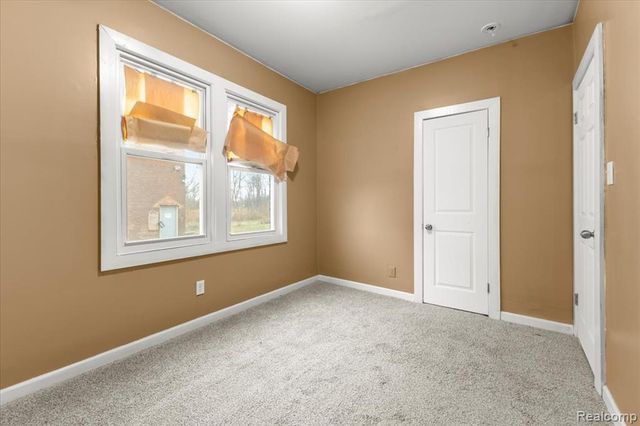 9662 Broadstreet Avenue, Detroit, MI 48204