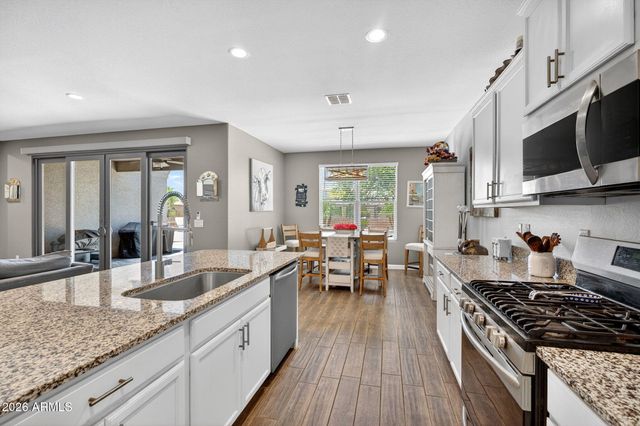 36162 N QUIROS Drive, San Tan Valley, AZ 85143