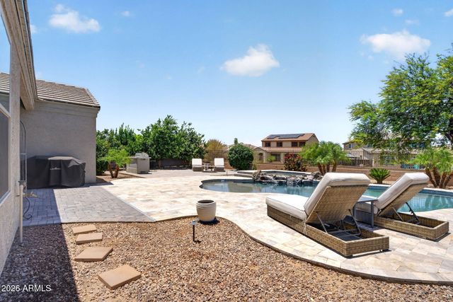 36162 N QUIROS Drive, San Tan Valley, AZ 85143