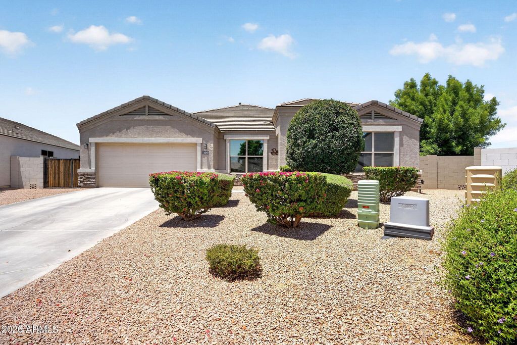 36162 N QUIROS Drive, San Tan Valley, AZ 85143 — photo 2