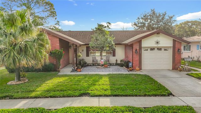 12805 SANDBURST LANE, Hudson, FL 34667