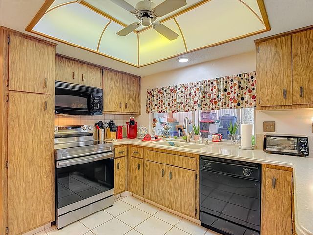 12805 SANDBURST LANE, Hudson, FL 34667