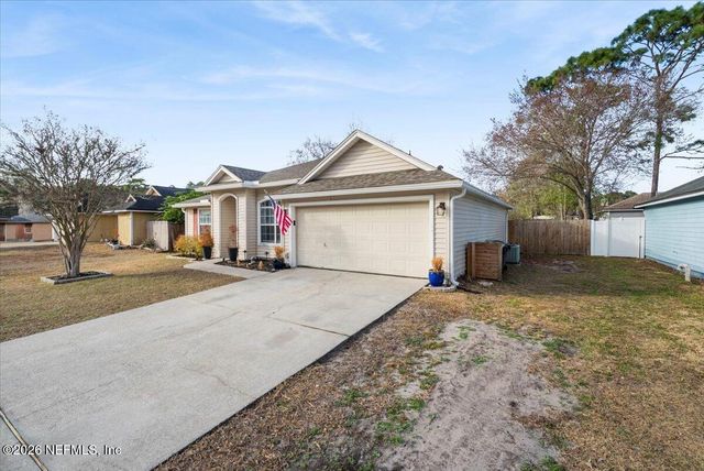 7945 DELTA POST Drive S, Jacksonville, FL 32244