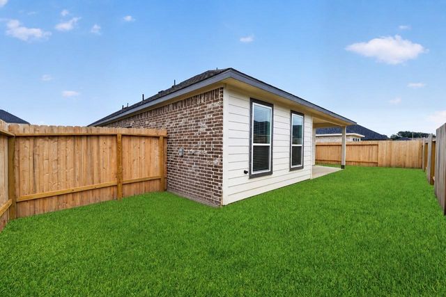 1008 Sunflower Terrace Drive, Magnolia, TX 77355