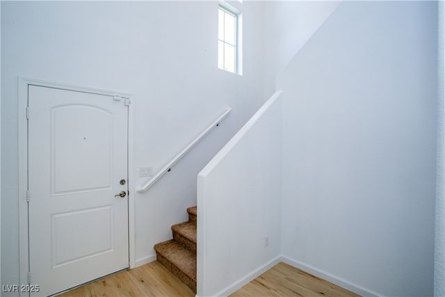 7927 Bartlett Peak Street, Las Vegas, NV 89166