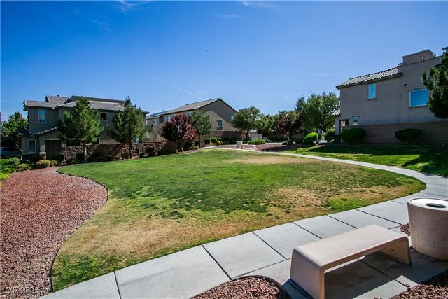 7927 Bartlett Peak Street, Las Vegas, NV 89166