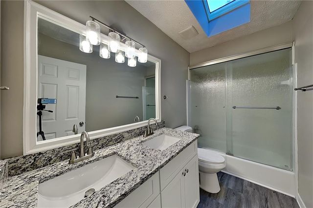 2021 Kramer Way, Marietta, GA 30062