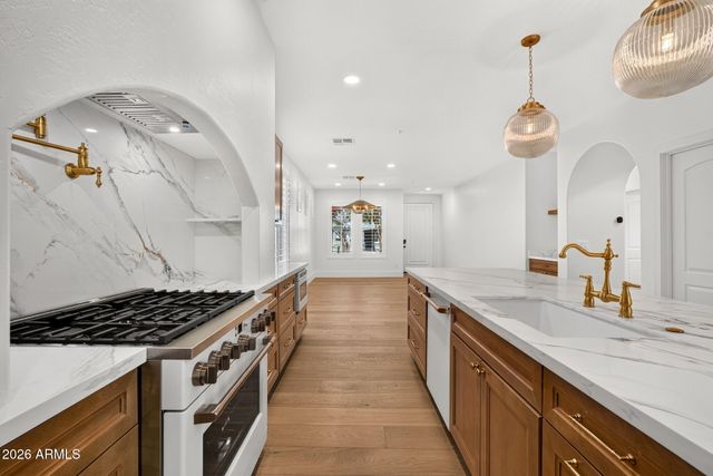 3041 E CAMELLIA Drive, Gilbert, AZ 85296