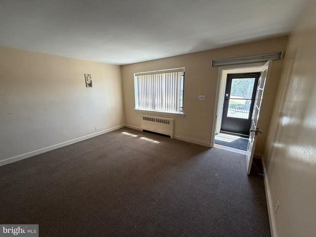 1503 HELLERMAN ST, Philadelphia, PA 19149