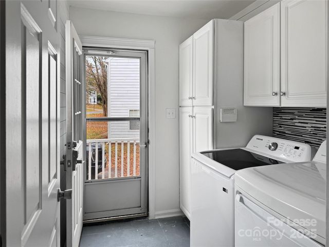 8509 Golf Ridge Drive, Charlotte, NC 28277