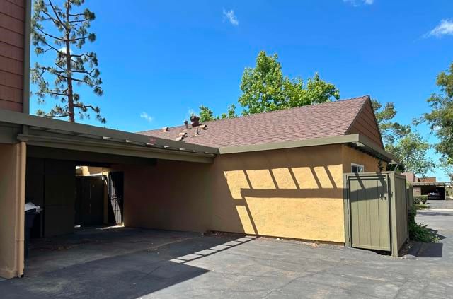 10527 Caminito Pollo, San Diego, CA 92126