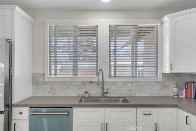 103 N Harvard, Los Angeles, CA 90004