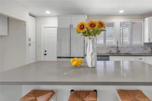 103 N Harvard, Los Angeles, CA 90004