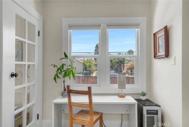 103 N Harvard, Los Angeles, CA 90004