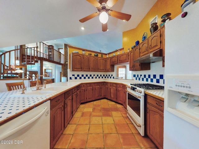1205 Williams Road, New Smyrna Beach, FL 32168