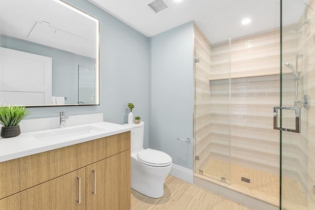 34 Oak Street 302, Boston, MA 02136