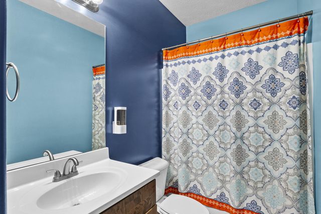 135 Paul Revere Drive, Georgetown, KY 40324