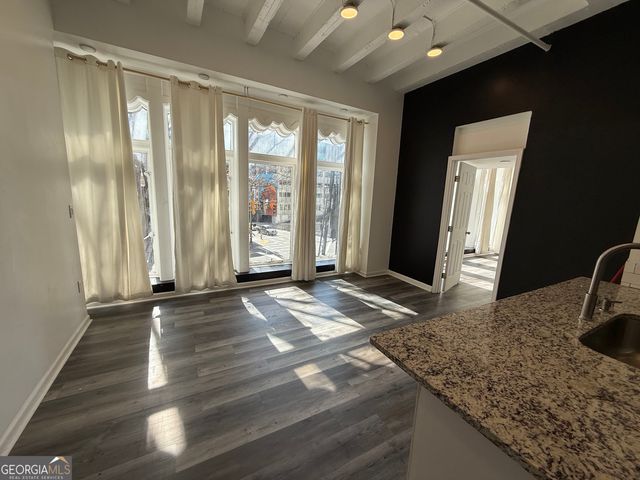 32 Peachtree Street NW APT 207, Atlanta, GA 30303