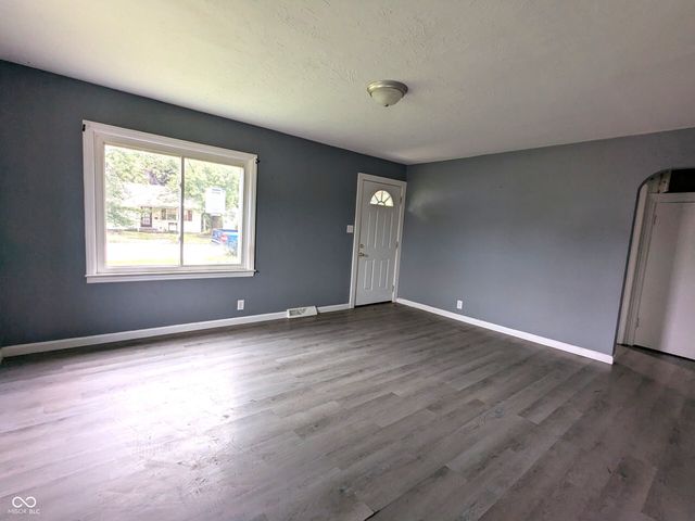 905 Crescent Drive, Anderson, IN 46013