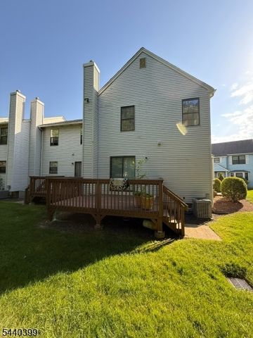 1701 Deerfield Dr, Edison Twp., NJ 08820