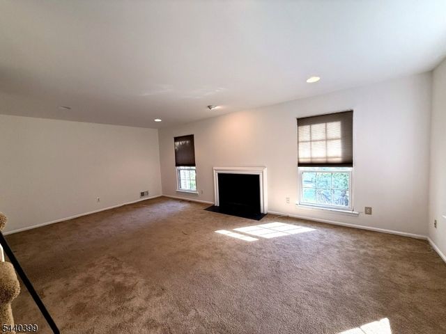 1701 Deerfield Dr, Edison Twp., NJ 08820