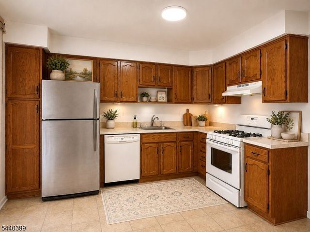 1701 Deerfield Dr, Edison Twp., NJ 08820
