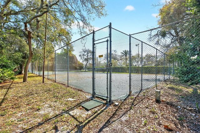 905 WILLOW RUN, Ormond Beach, FL 32174