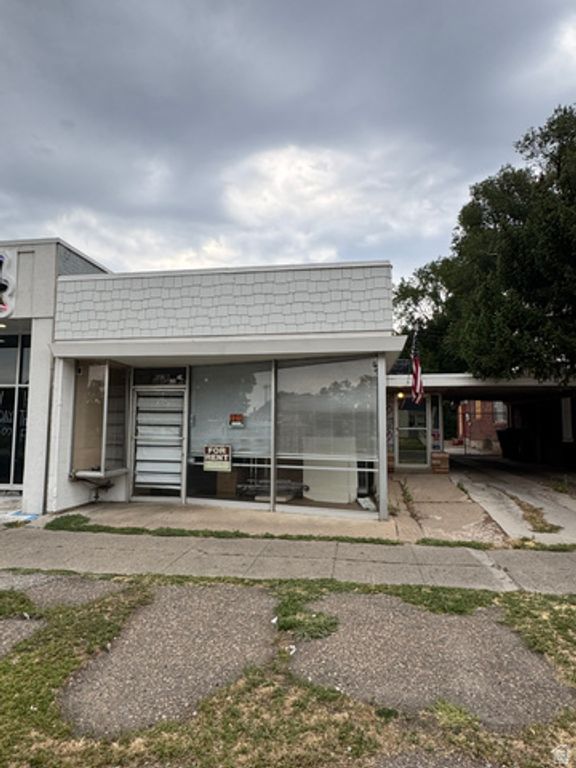 2522 S MONROE BLVD, Ogden, UT 84401 — photo 3