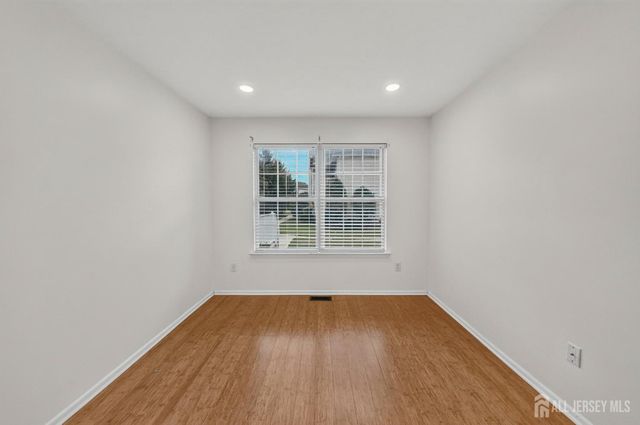 167 Vasser Drive, Piscataway, NJ 08854