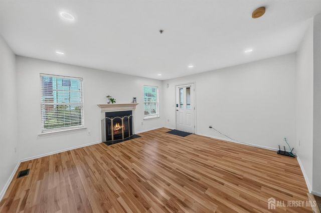 167 Vasser Drive, Piscataway, NJ 08854