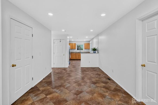 167 Vasser Drive, Piscataway, NJ 08854