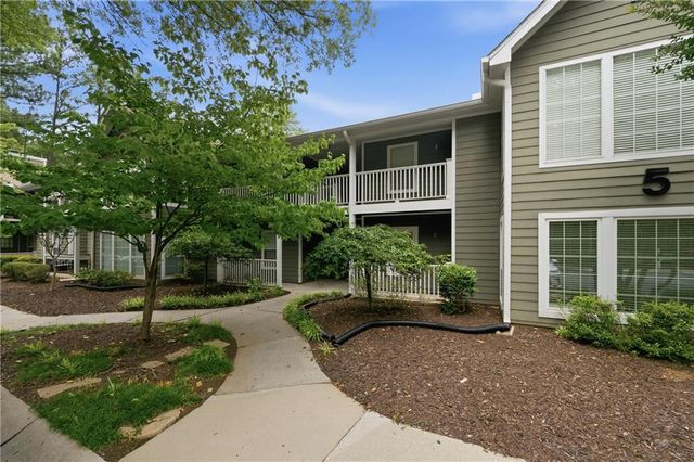 515 Berkeley Woods Drive, Duluth, GA 30096