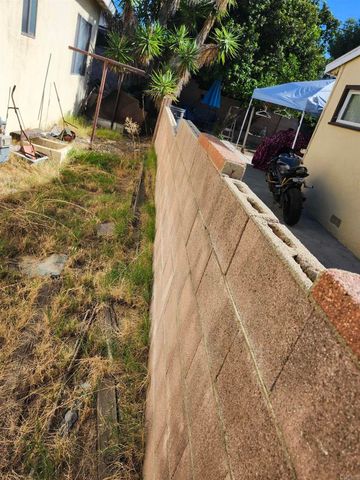 9462 Sandusky Avenue, Arleta, CA 91331