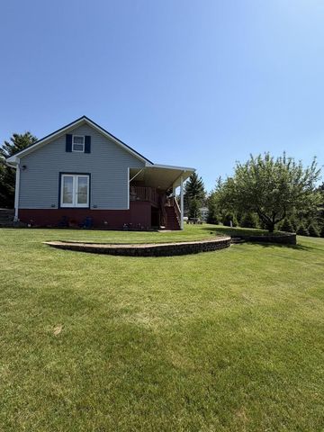 2053 Wood Street, Friendship, WI 53934