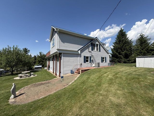 2053 Wood Street, Friendship, WI 53934