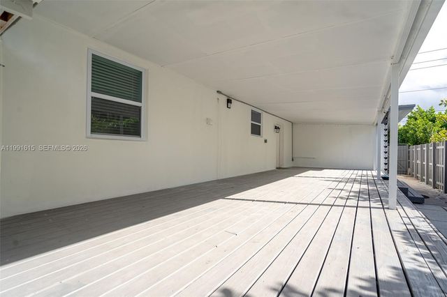 2230 SW 60th Ct, Miami, FL 33155