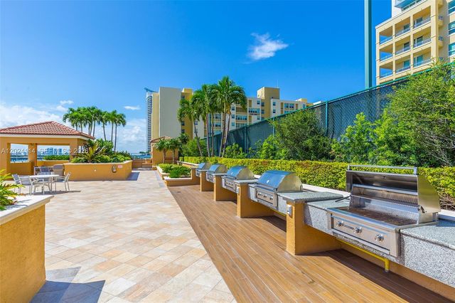 90 Alton Rd 1405, Miami Beach, FL 33139