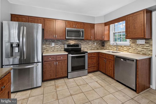 3637 WOODLEY RD, Waldorf, MD 20601